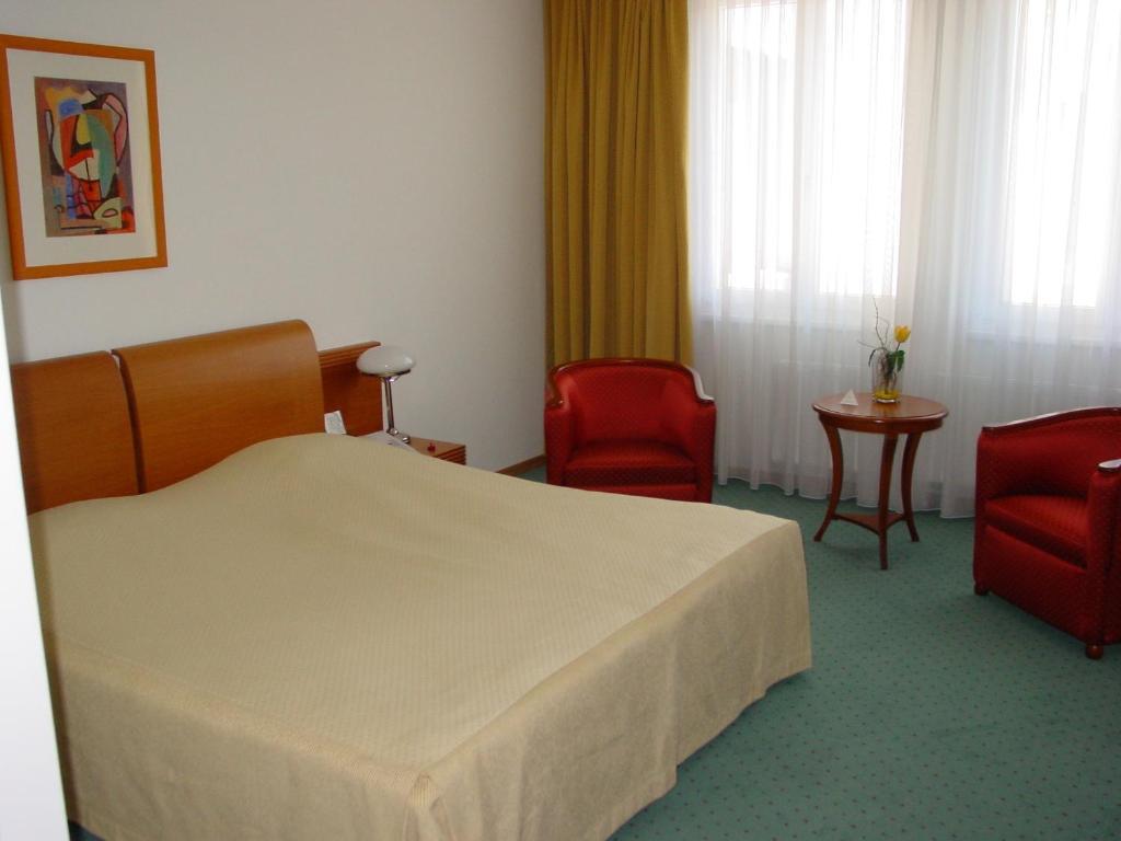 Hotel Exel Amstetten Room photo