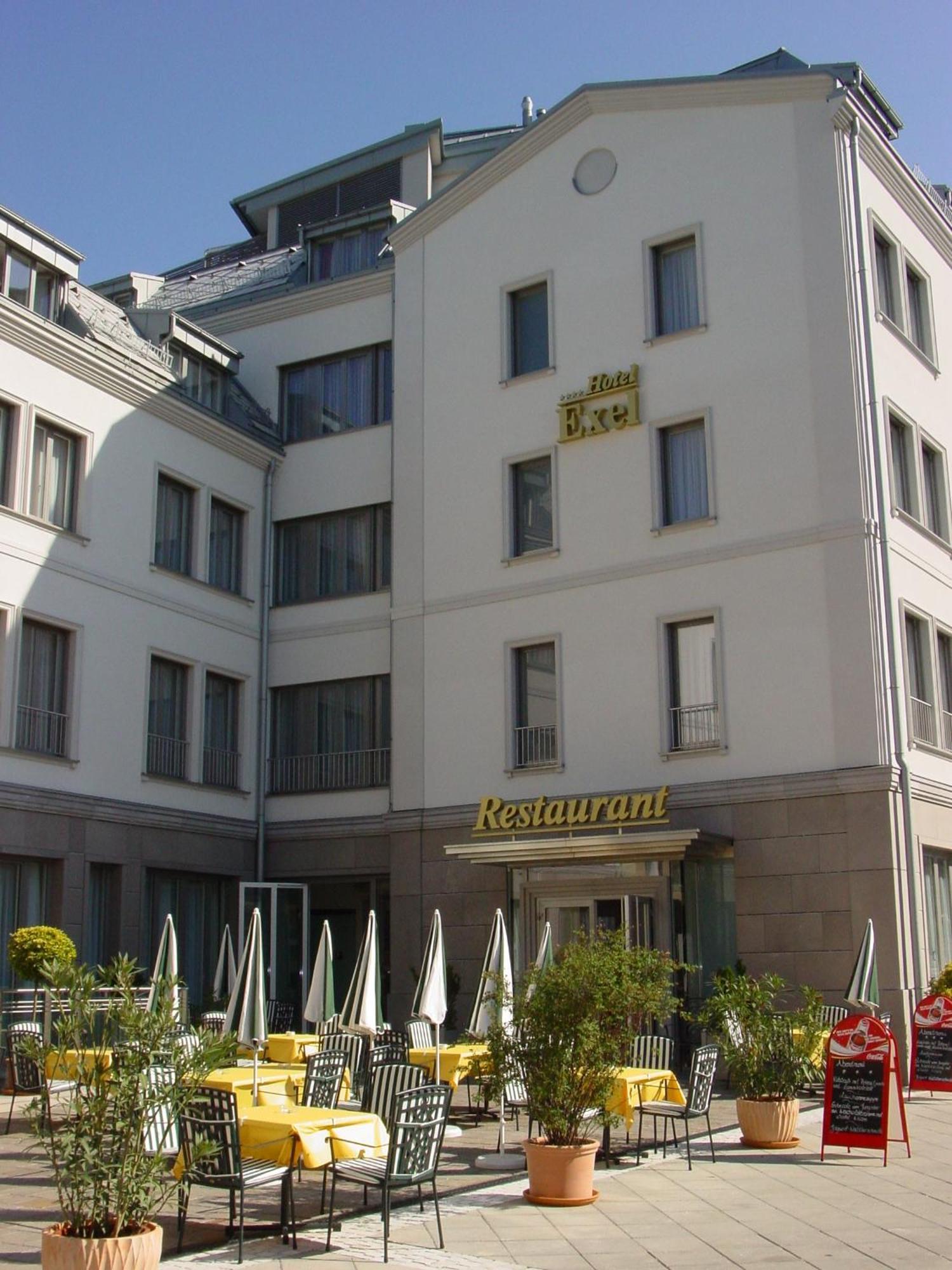 Hotel Exel Amstetten Exterior photo